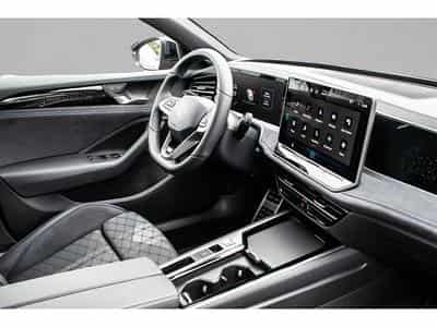 VW Passat (2025) - Photo 6