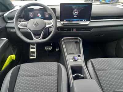 VW T-Roc R-Line 1.5 eTSI (2026) - Photo 4