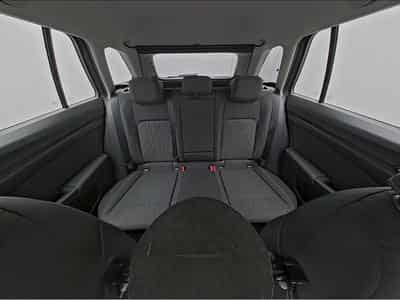 VW Golf (2024) - Photo 7