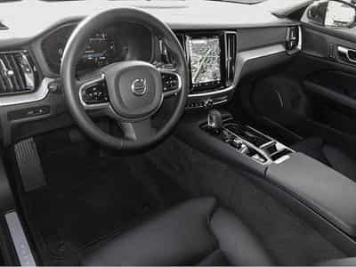 Volvo V60 (2024) - Photo 7