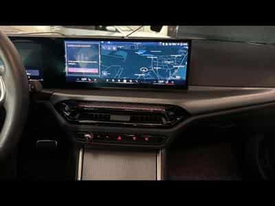 BMW 320 xDrive Touring (2025) - Photo 10