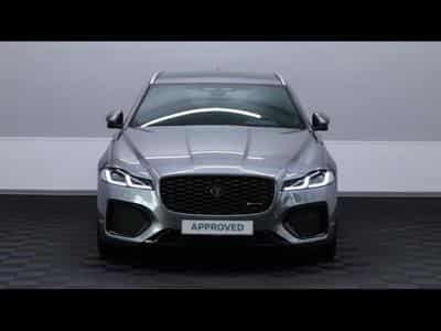 Jaguar XF D200 R-DYNAMIC SE AWD AUTO (2023) - Foto 2