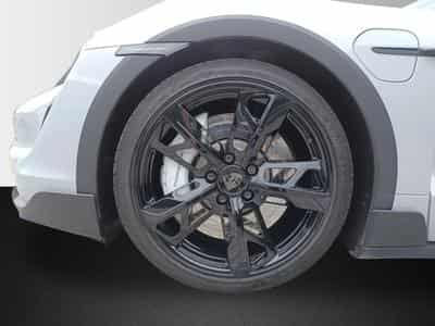Porsche Taycan Turbo Cross Turismo (2024) - Photo 8