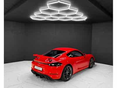 Porsche Cayman 718 GT4 (2020) - Photo 5