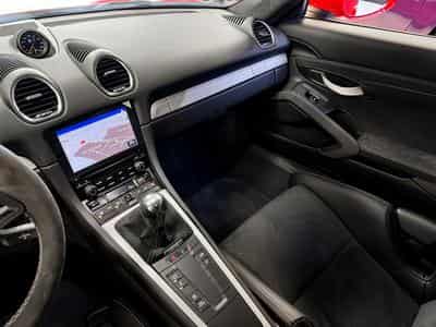 Porsche Cayman 718 GT4 (2020) - Photo 12