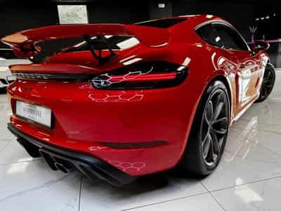 Porsche Cayman 718 GT4 (2020) - Photo 14