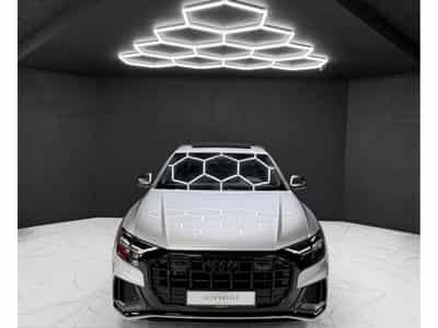Audi SQ8 4.0 TFSI / REAR-AXLE / B&O / PANO / HEAD-UP / (2021) - Photo 8
