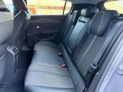 Peugeot 308 1.2 PURETECH 130CH S&S ALLURE (2023) - Photo 6