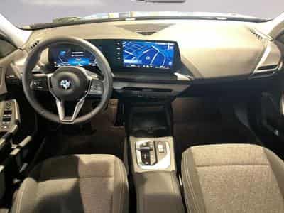 BMW 118 118d (2025) - Photo 7