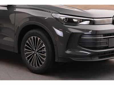 VW Tiguan Life 2.0 TDI DSG 110kw-150cv - Caméra 360° - Jantes 18" - (2026) - Foto 11