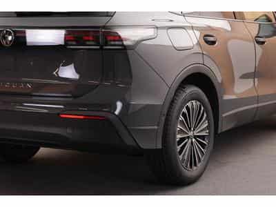 VW Tiguan Life 2.0 TDI DSG 110kw-150cv - Caméra 360° - Jantes 18" - (2026) - Foto 12