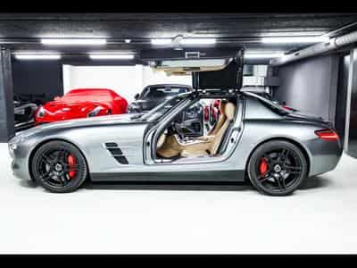 Mercedes SLS AMG AMG COUPE 6.3 V8 - HIMALAYAS GREY MIDDLE METALLIC (2011) - Foto 2