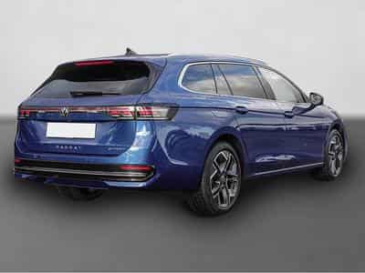 VW Passat (2025) - Photo 3