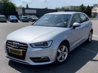 Audi A3 Ambition Luxe 2.0 TDI 150 ch Xénon Navi (2013) - Photo 1