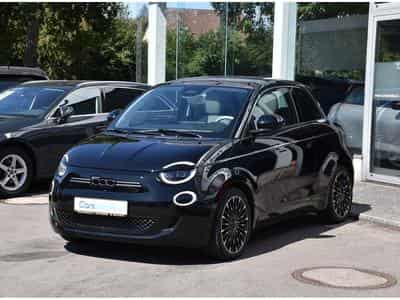 Fiat 500 42 kWh La Prima ACC CO DRIVER PANO CAM 1° MAIN (2023) - Foto 2