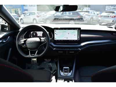 Skoda Octavia Combi 2.0 TSI RS DSG TRAVEL SIDE ATT RMQ 1° MAIN (2025) - Foto 9