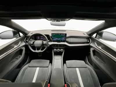 Skoda Kodiaq Sportsline+PHEV+DSG+Simply-Clever+LM20+AHK (2025) - Foto 2