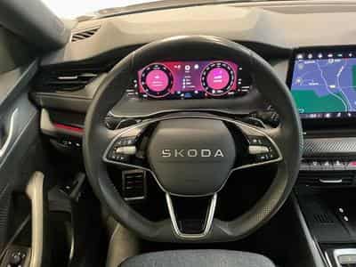 Skoda Octavia Sportline+DSG+P.Assisted+AHK+P:Confort+Pano (2025) - Foto 10