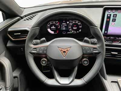 Cupra Leon DSG+Pure-Performance+Dynamic-Design+Intelligent-Drive+LED (2025) - Foto 10