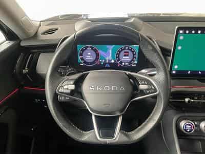 Skoda Kodiaq Selection+DSG+4x4+LM18+P.Convenience+AHK+Head-up+Pano (2025) - Foto 10
