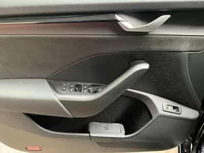 Skoda Octavia Rs+DSG+P.Assisted+Design-Suedia+AHK+Pano+360° (2025) - Foto 14