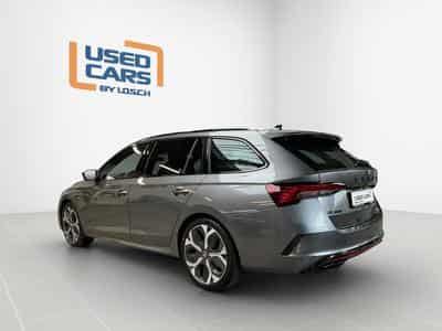Skoda Octavia RS+DSG+Standh.+LM19+AHK+ConformePremium+Pano (2025) - Foto 6
