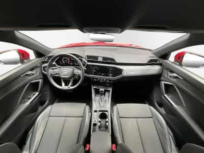 Audi Q3 SB+S-line+S-Tronic+35TFSI+P.Premium+AHK+LED+NAVI (2024) - Foto 2