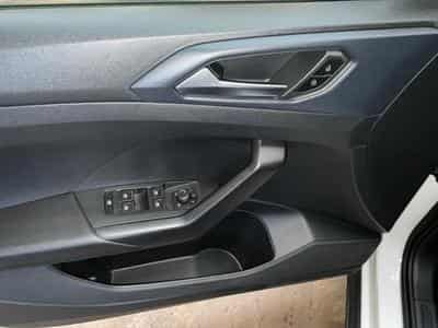VW T-Cross Style+DSG+P.Technique+P.Lumiere+Black-Style+IQ-Drive (2022) - Foto 14