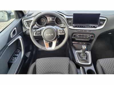 Kia Ceed (2018) - Foto 8