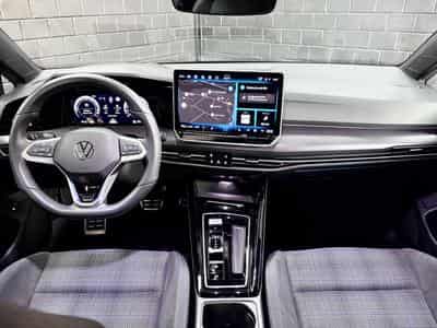 VW Golf GTE PHASE 2  1.5 eHybrid 272 CV DSG 6 *DCC* MATRIX * TÊTE HA (2025) - Foto 7