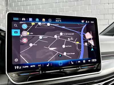 VW Golf GTE PHASE 2  1.5 eHybrid 272 CV DSG 6 *DCC* MATRIX * TÊTE HA (2025) - Foto 14