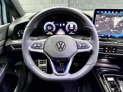 VW Golf GTE PHASE 2  1.5 eHybrid 272 CV DSG 6 *DCC* ATTELAGE* PANO* (2025) - Foto 9