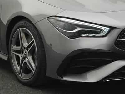 Mercedes CLA 220 CLA 220 d Shooting Brake AMG-Line Advanced Plus (2024) - Foto 9