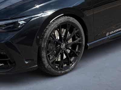 VW Golf Golf VIII Lim. 2.0 TSI 245 kW 4Motion R Black Ed (2024) - Photo 7