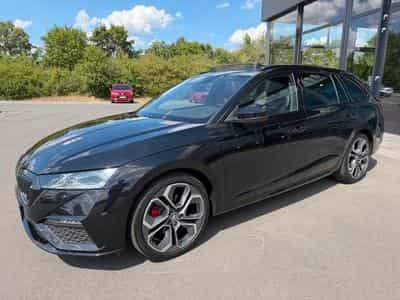 Skoda Octavia Octavia 2,0TDi Combi RS Pano 19" Alcan. Massage (2023) - Foto 1