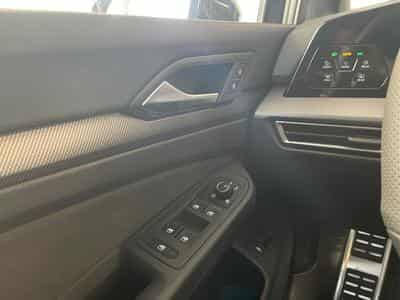 VW Golf Variant R-Line (2026) - Foto 9