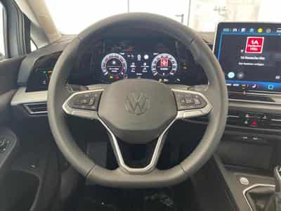 VW Golf Variant Life (2026) - Photo 9