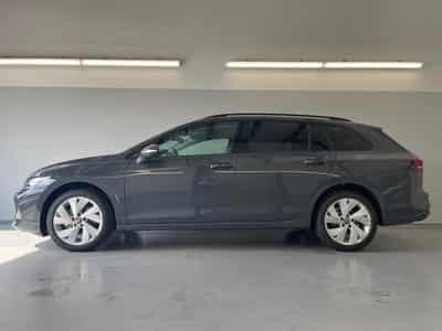 VW Golf Variant Life (2026) - Photo 3