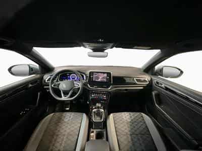 VW T-Roc R-Line+P.Travel+IQ-Drive+LED+AHK (2022) - Photo 2