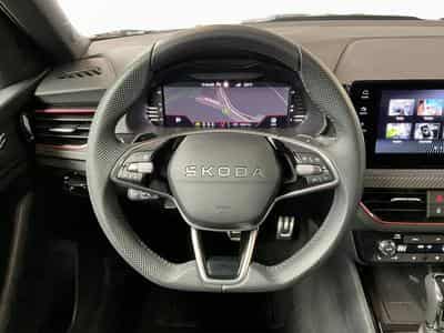 Skoda Kamiq Monte-Carlo+DSG+RearView+LED+P.Ass.-Drive+ (2025) - Photo 10
