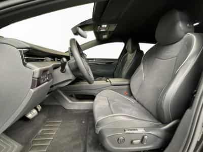 VW ID.7 77kWh+Tourer-Pro+Black-Style+IQ-Drive+P.Confort+AHK (2025) - Photo 12