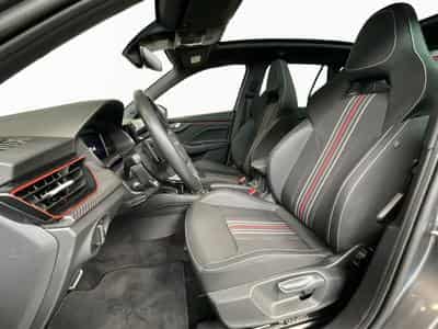 Skoda Kamiq Monte-Carlo+DSG+Led+Navi+Pano (2025) - Photo 9