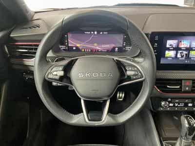 Skoda Kamiq Monte-Carlo+DSG+Led+Navi+Pano (2025) - Photo 10