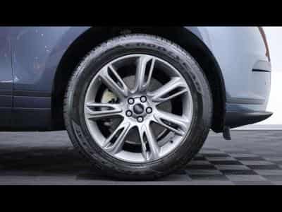 Land-Rover Range Rover Velar D200 AWD auto (2024) - Photo 10