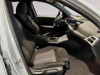BMW 330 330d xDrive Touring (2025) - Photo 12