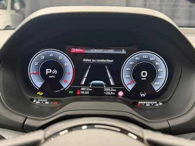 Audi Q2 35 TFSI 150cv S-line S-tronic (2026) - Photo 9