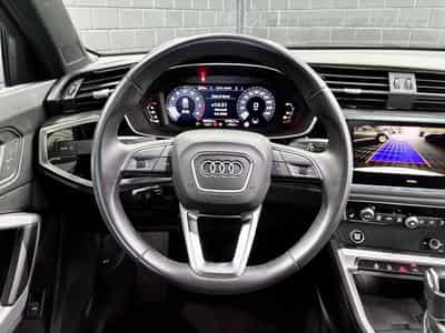 Audi Q3 S-LINE 1.5 TFSI S TRONIC 7 150 CV *ATTELAGE* HAYON * (2023) - Photo 11