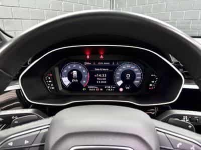 Audi Q3 S-LINE 1.5 TFSI S TRONIC 7 150 CV *ATTELAGE* HAYON * (2023) - Photo 15
