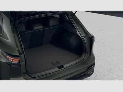 VW Tiguan R-Line 1.5 eTSI 7-Gang-DSG (2025) - Photo 5