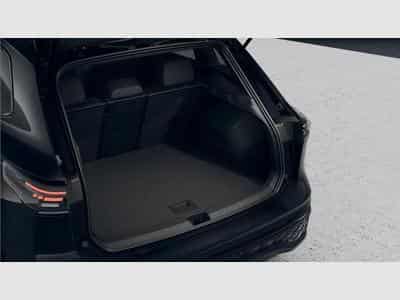VW Tiguan R-Line 1.5 eTSI 7-Gang-DSG (2025) - Photo 5